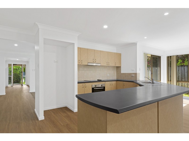 7 Ribonwood Street, Thornlands QLD 4164