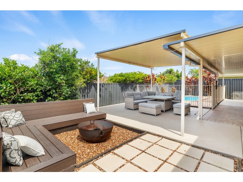 45 Gretchen Circuit, Thornlands QLD 4164