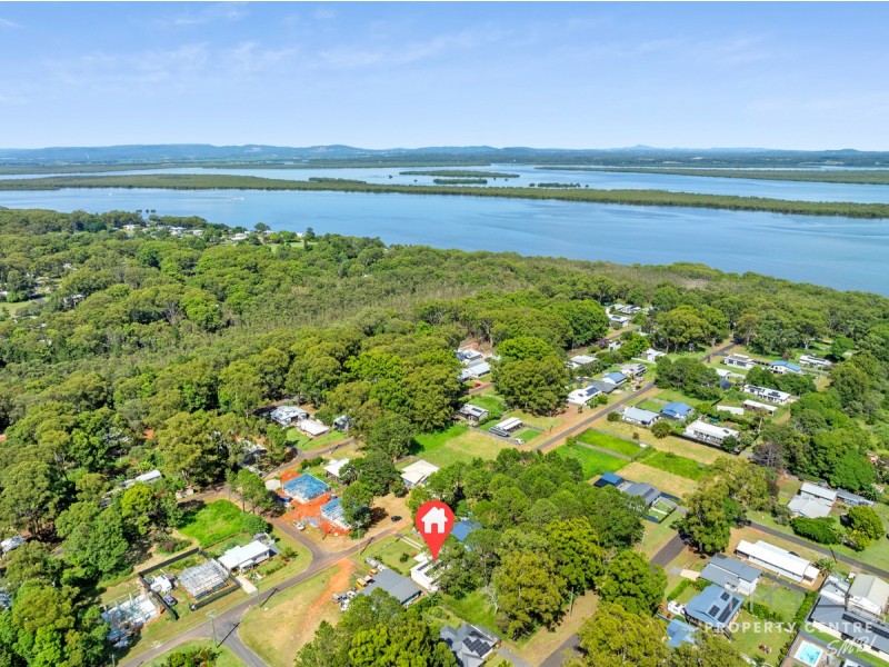 89 Laurel Street, Russell Island QLD 4184