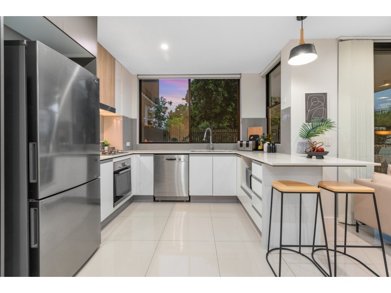 2/15 Norman Avenue, Lutwyche QLD 4030