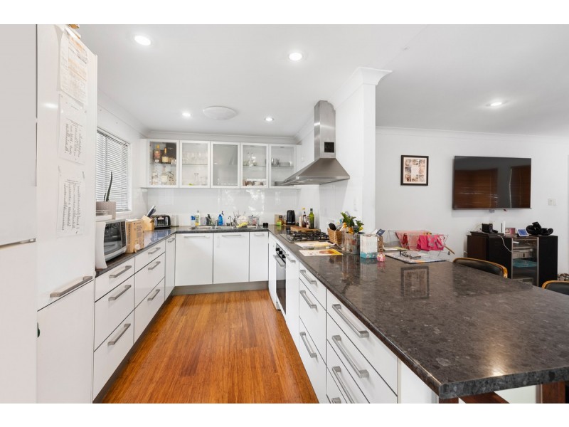 57 Cavell Street, Birkdale QLD 4159