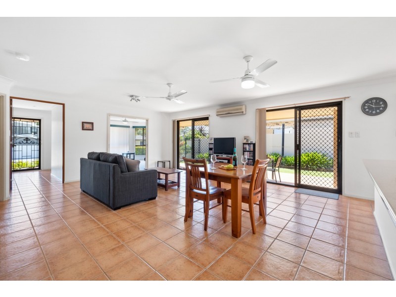 13 Carolena Street, Cleveland QLD 4163