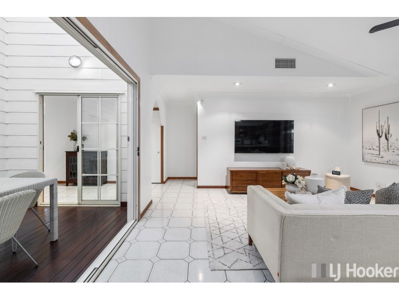17 Carl Jung Court, Victoria Point QLD 4165