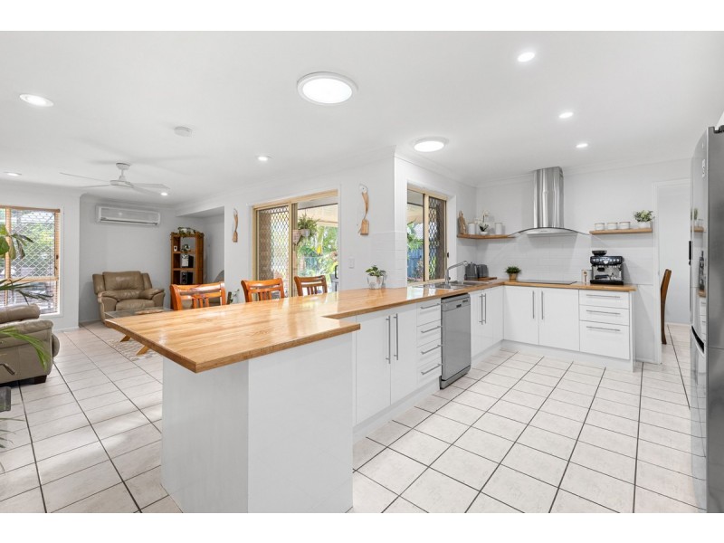 19 Grosvenor Court, Wellington Point QLD 4160