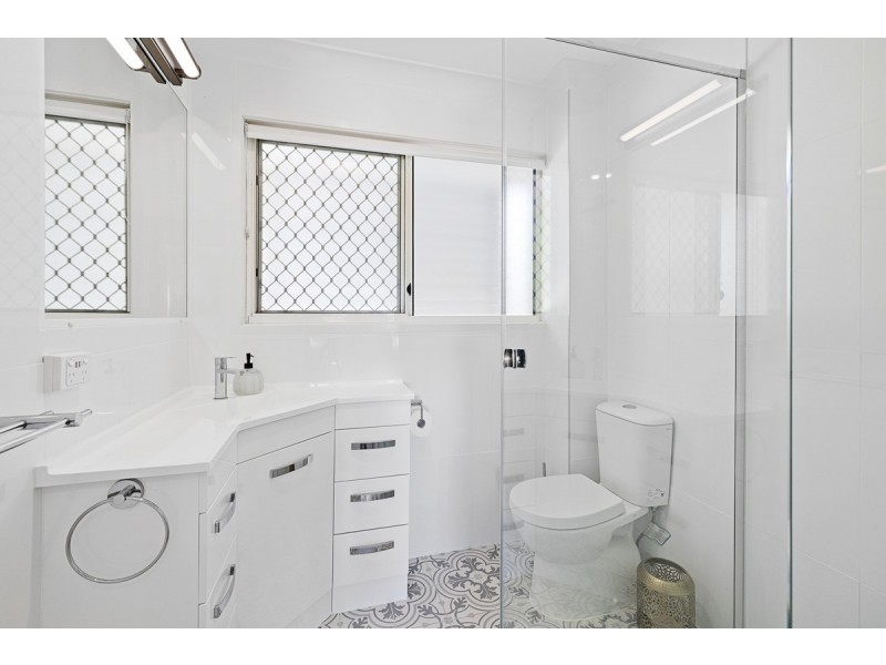 64/2-12 Queen Street, Cleveland QLD 4163