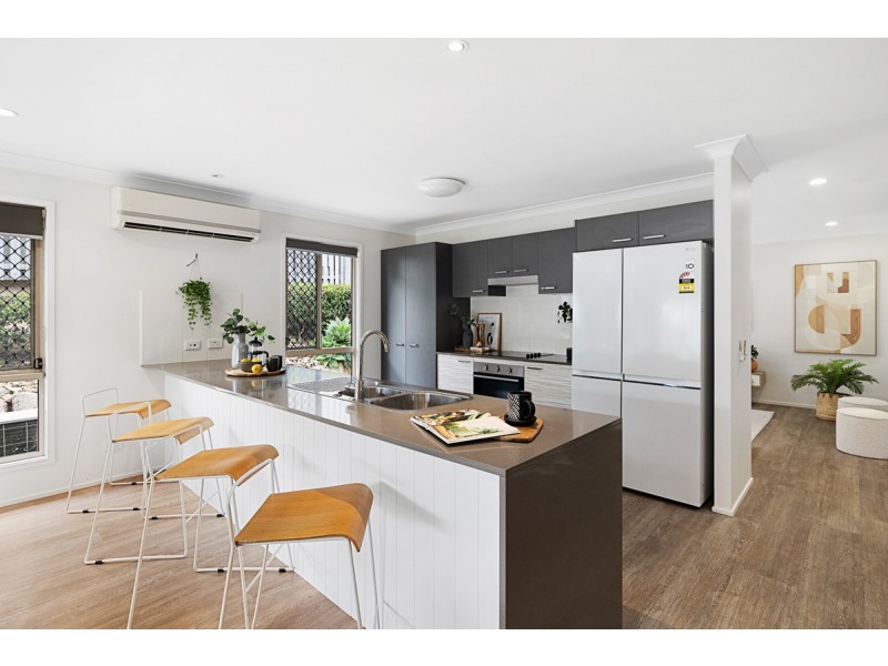 2 Hoop Pine Street, Mount Cotton QLD 4165