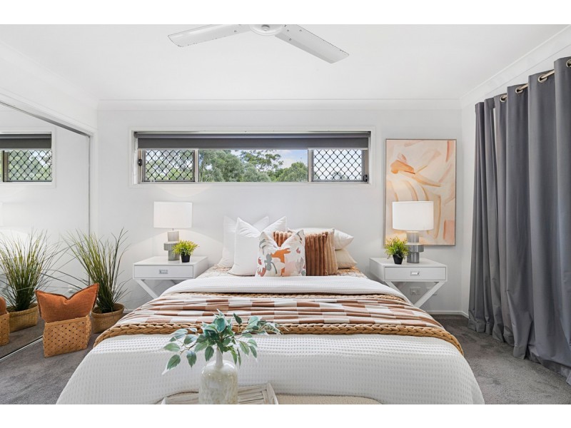 2 Hoop Pine Street, Mount Cotton QLD 4165