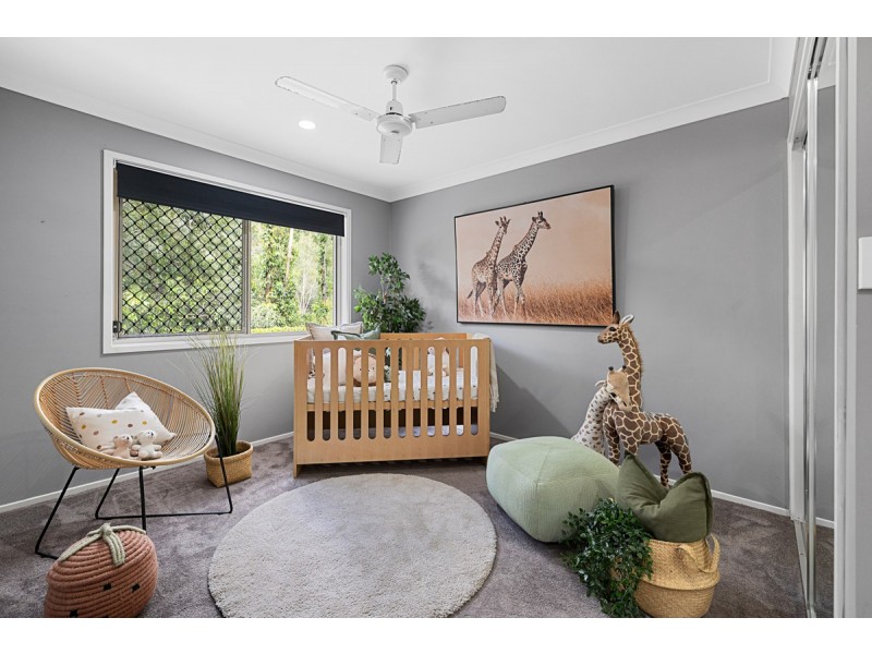 2 Hoop Pine Street, Mount Cotton QLD 4165