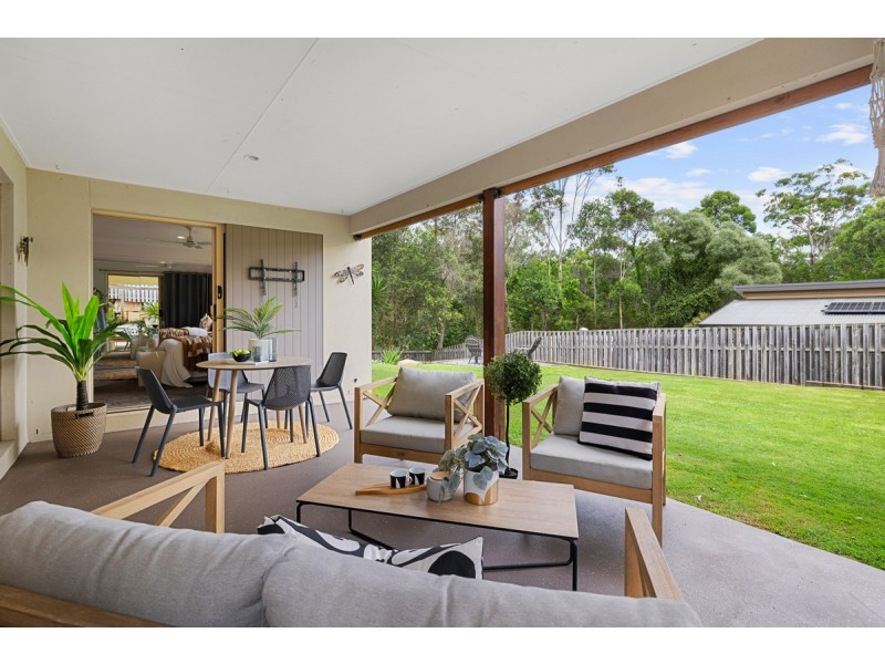 2 Hoop Pine Street, Mount Cotton QLD 4165