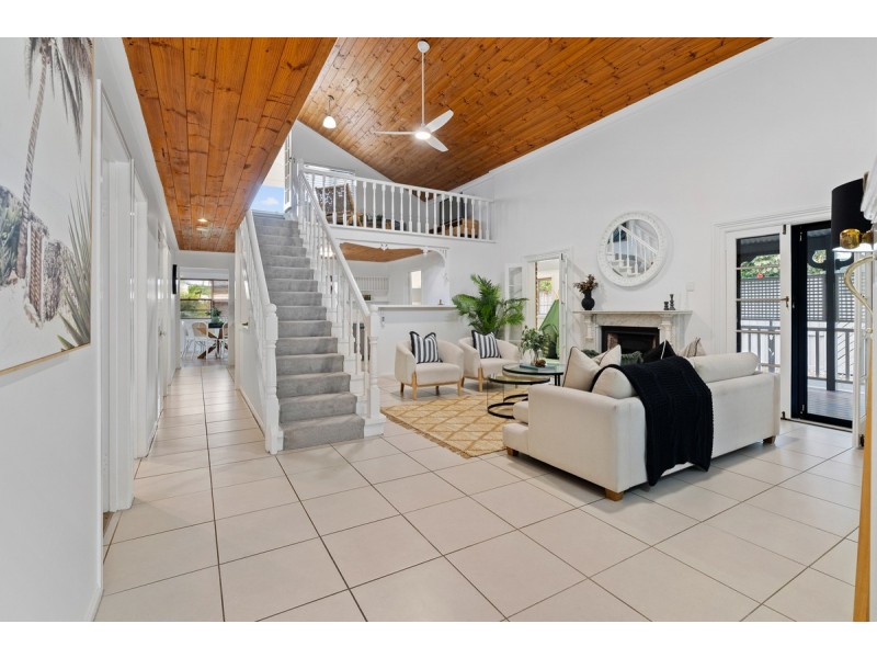 35 Agnes Street, Birkdale QLD 4159