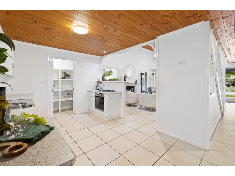 35 Agnes Street, Birkdale QLD 4159