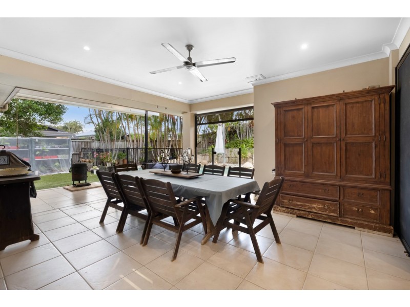 8 Whepstead Avenue, Wellington Point QLD 4160