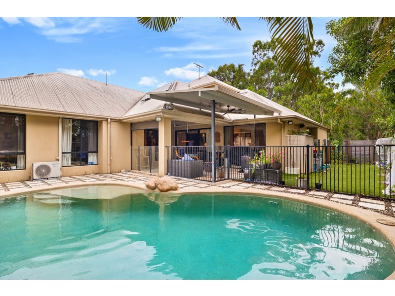 8 Whepstead Avenue, Wellington Point QLD 4160
