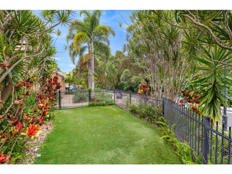 8 Whepstead Avenue, Wellington Point QLD 4160