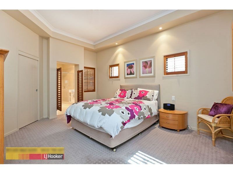 26 Yorston Place, Ormiston QLD 4160