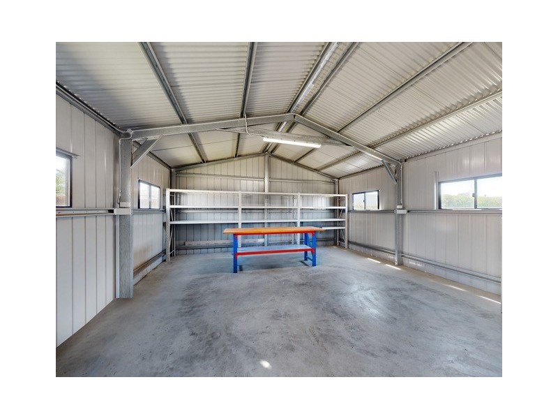 18 Malling Street, Birkdale QLD 4159