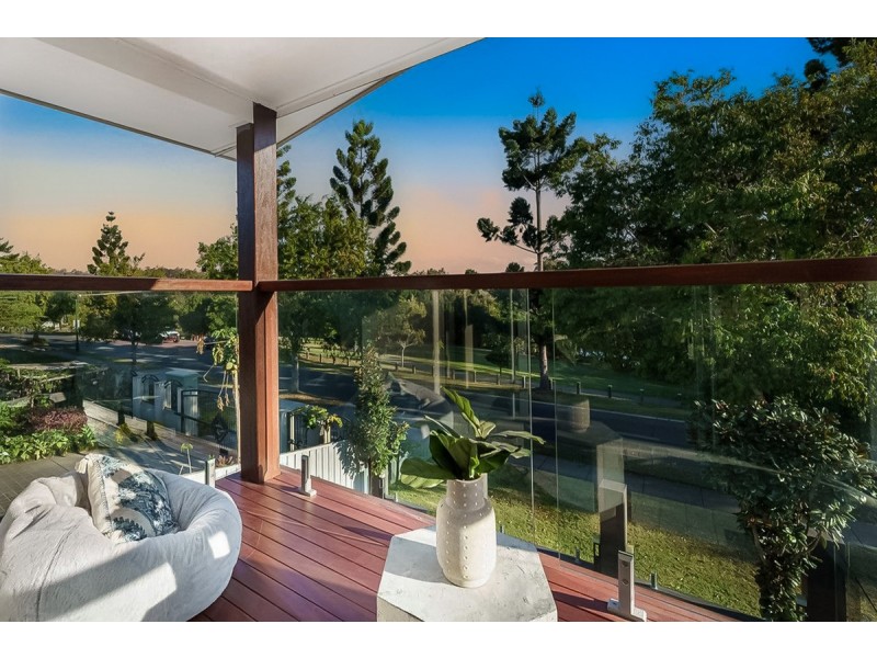 130 Burdekin Drive, Sinnamon Park QLD 4073