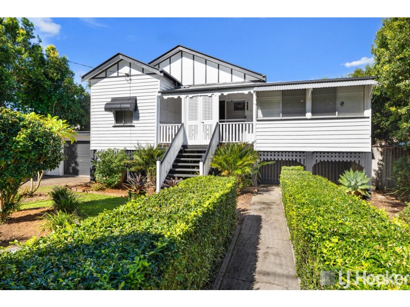 132 Main Street, Redland Bay QLD 4165