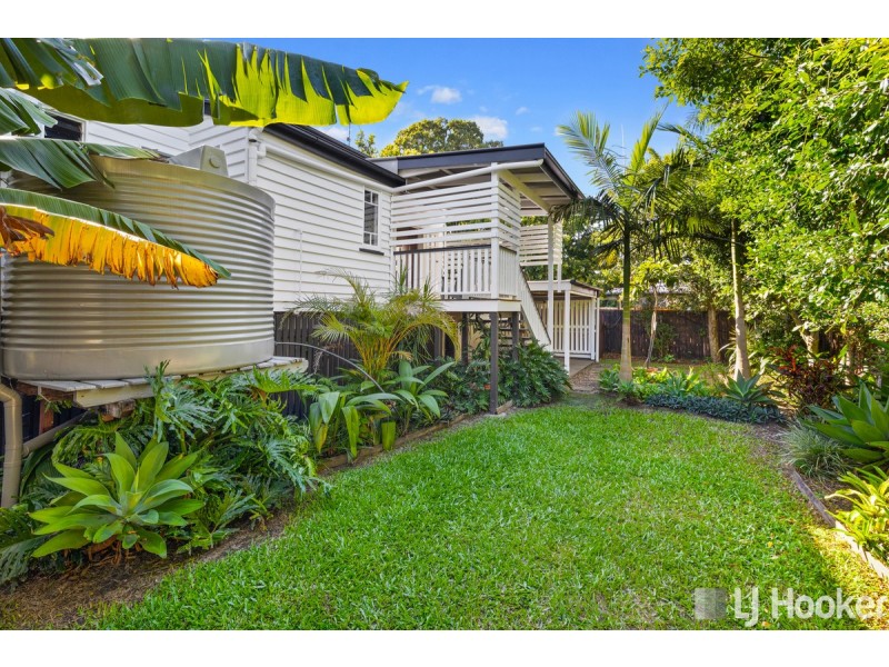 132 Main Street, Redland Bay QLD 4165