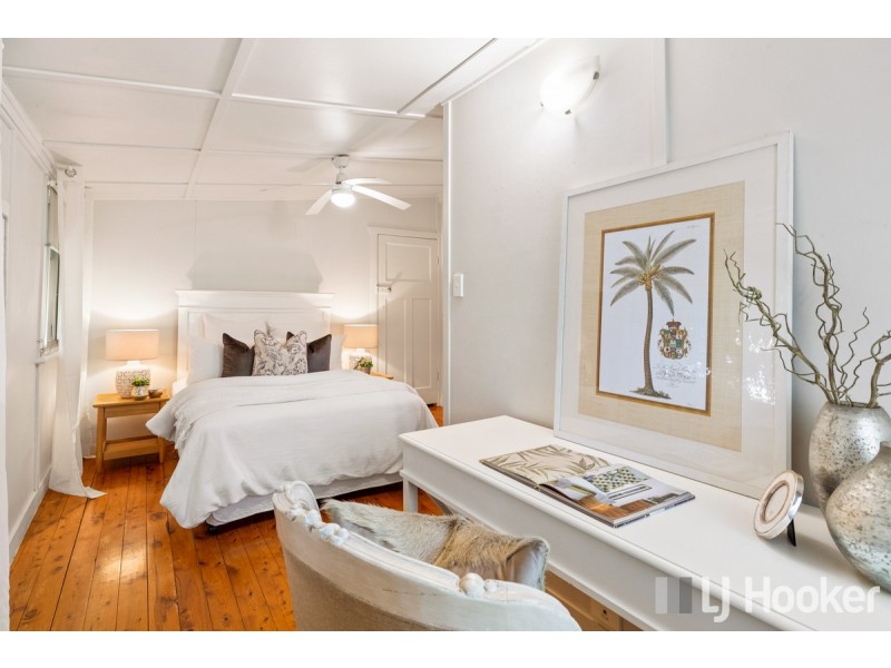 132 Main Street, Redland Bay QLD 4165