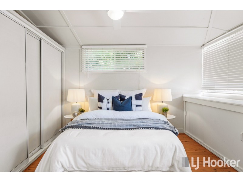 132 Main Street, Redland Bay QLD 4165