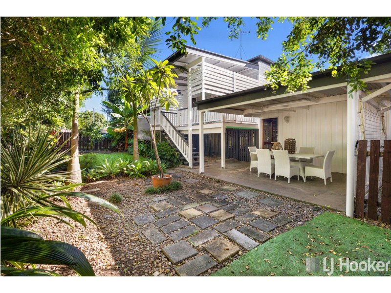 132 Main Street, Redland Bay QLD 4165