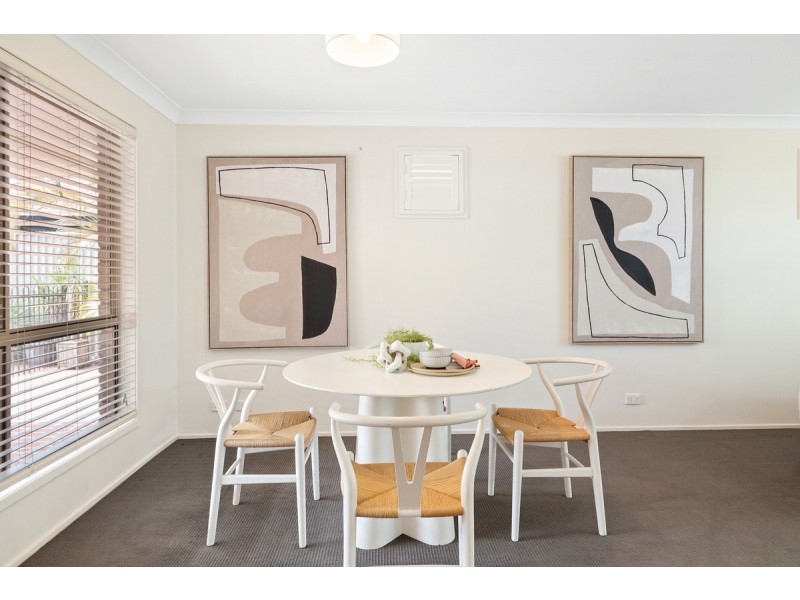 10 Lanyard Place, Redland Bay QLD 4165