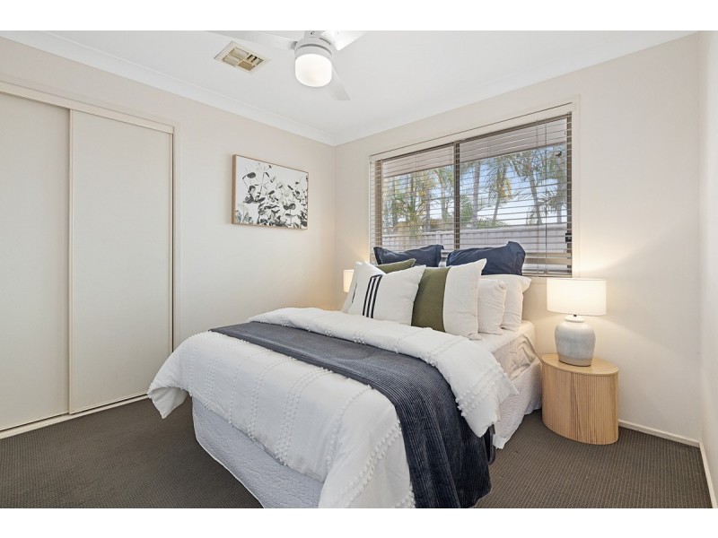 10 Lanyard Place, Redland Bay QLD 4165