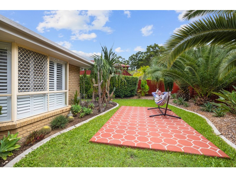 37 Wyncroft Street, Holland Park QLD 4121