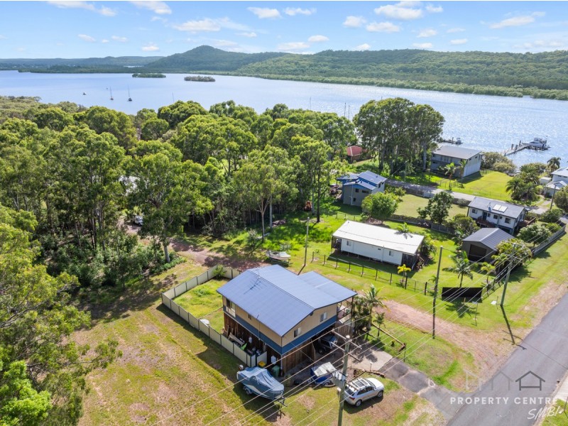 61 Barcelona Terrace, Russell Island QLD 4184