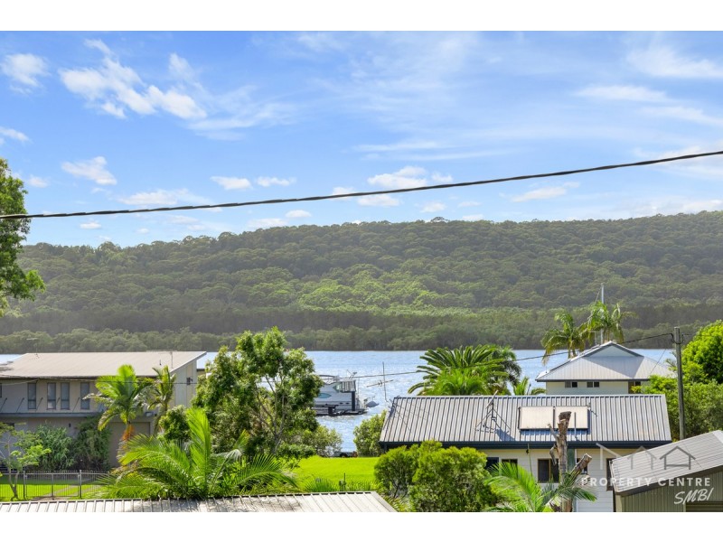 61 Barcelona Terrace, Russell Island QLD 4184