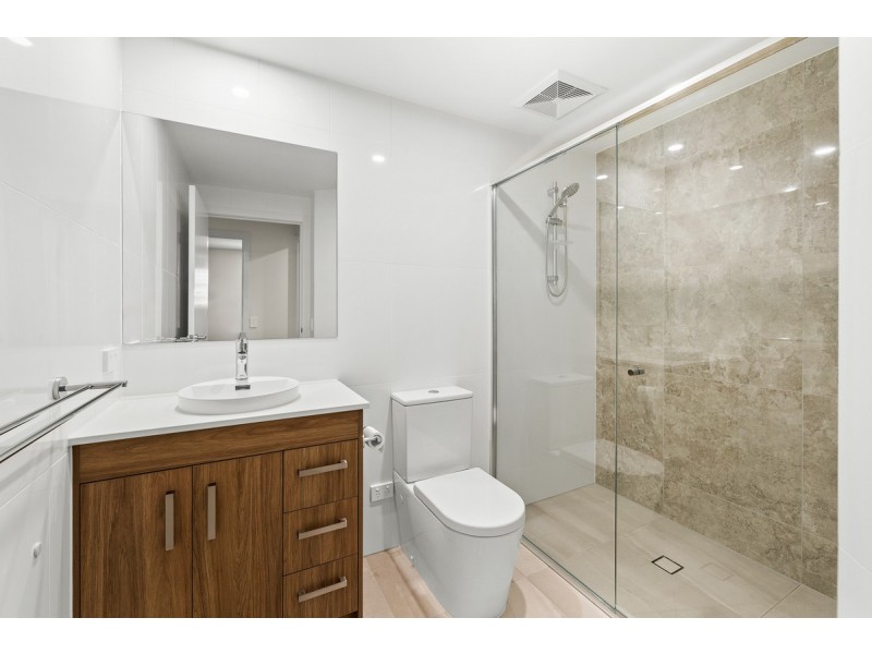 202/152-154 Middle Street, Cleveland QLD 4163