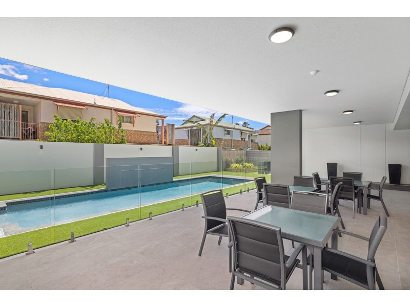 202/152-154 Middle Street, Cleveland QLD 4163