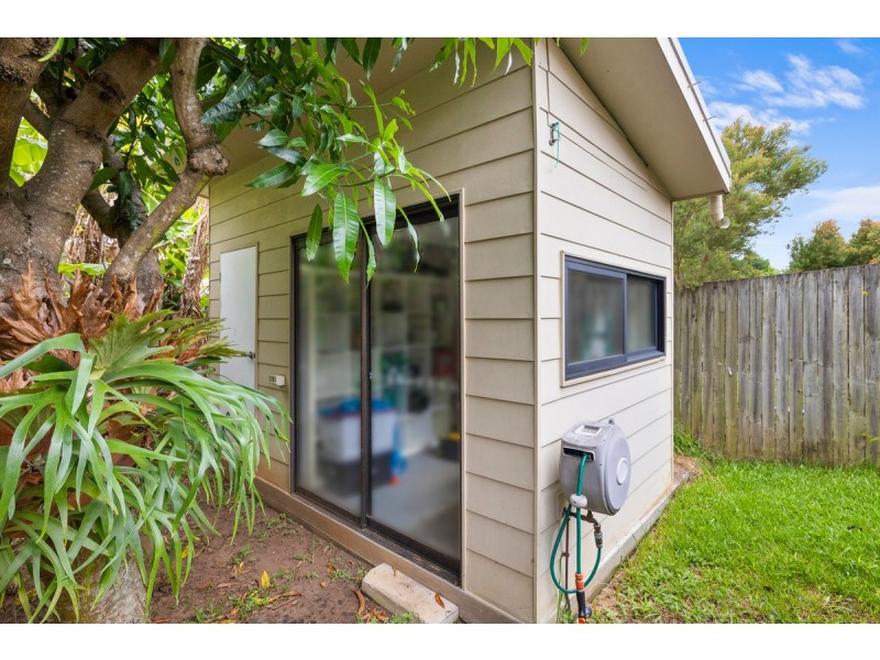 17-19 Tina Street, Redland Bay QLD 4165