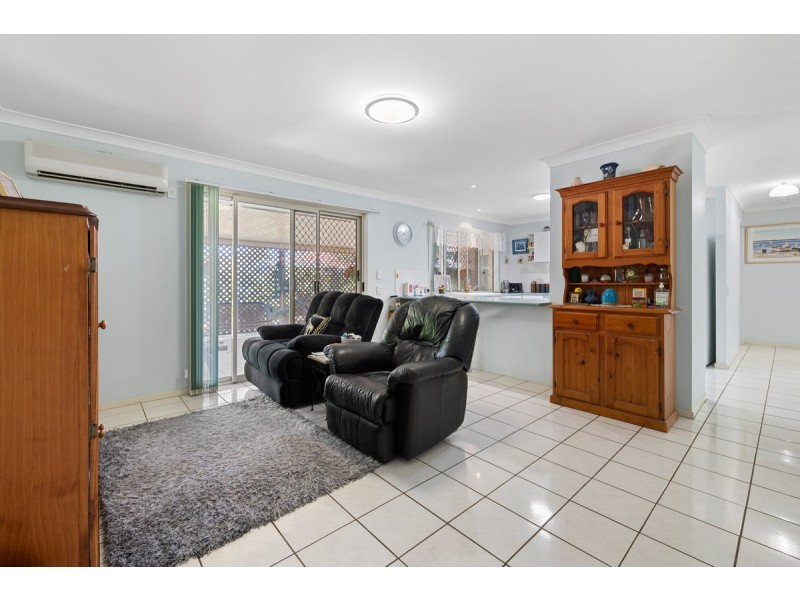 4 Kestrel Court, Victoria Point QLD 4165