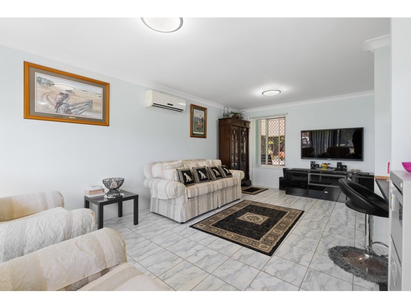 4 Kestrel Court, Victoria Point QLD 4165