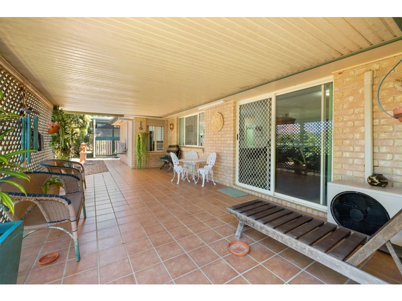 4 Kestrel Court, Victoria Point QLD 4165