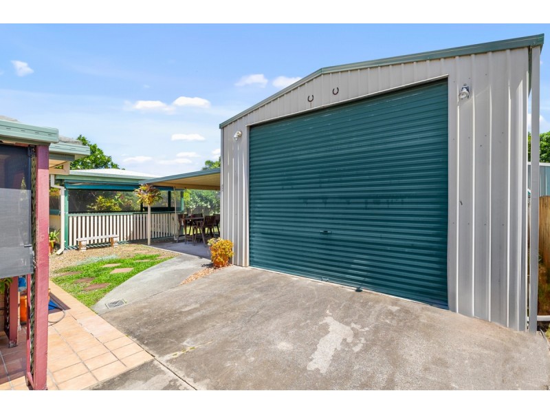 4 Kestrel Court, Victoria Point QLD 4165