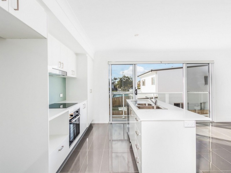 55/400 Tingal Road, Wynnum QLD 4178