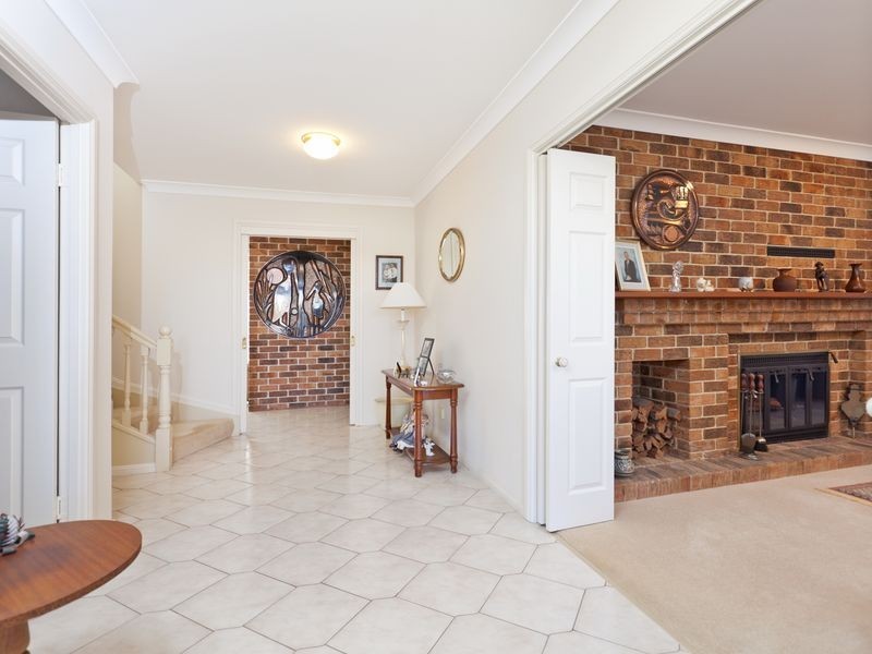 25 Captains Court, Raby Bay QLD 4163