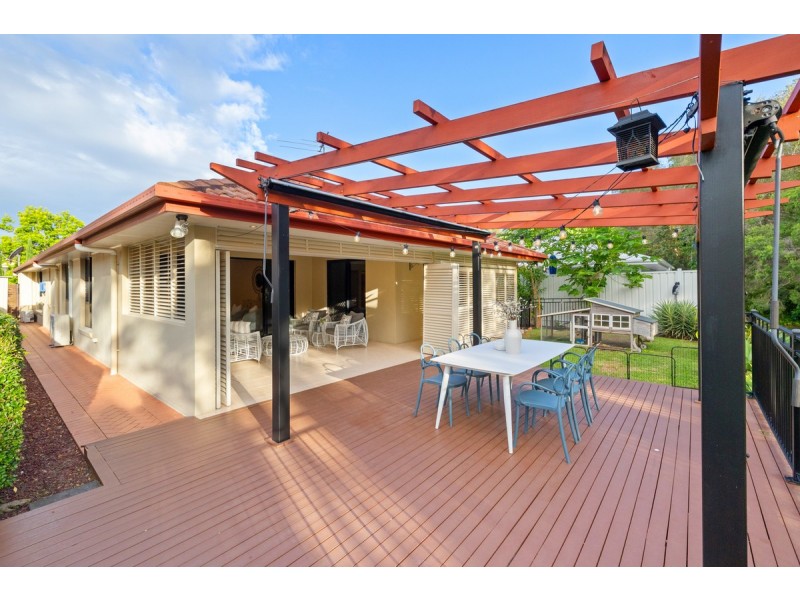 7 Cliff Close, Wakerley QLD 4154