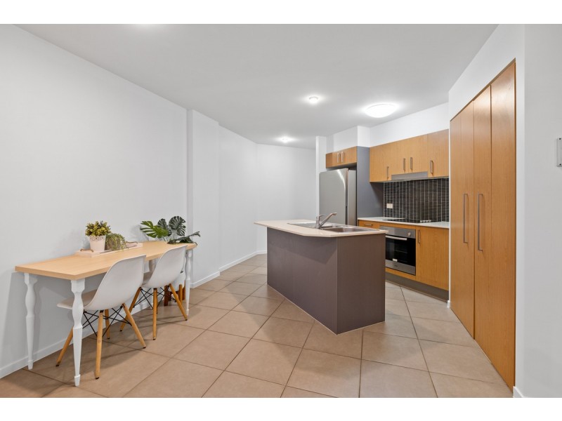 4/2 Fitzroy Street, Cleveland QLD 4163