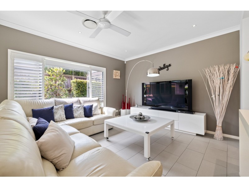 16 Clive Road, Birkdale QLD 4159