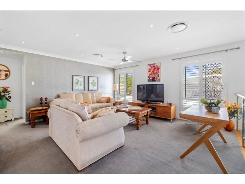 16 Clive Road, Birkdale QLD 4159