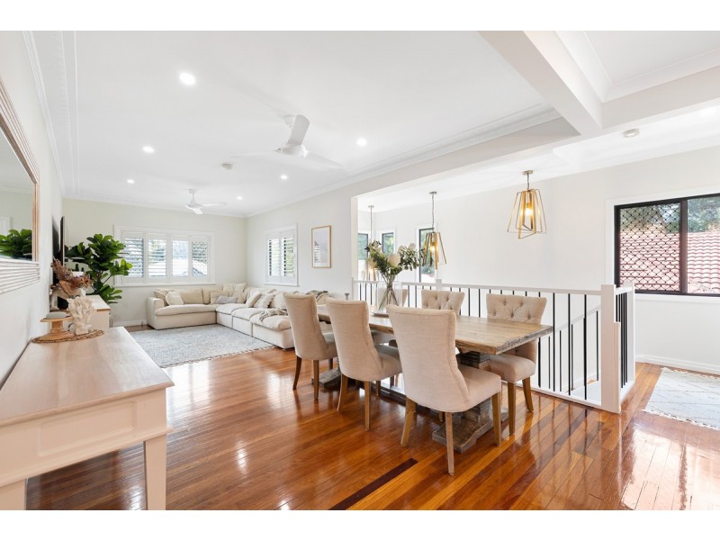 57 Broadwater Road, Mount Gravatt East QLD 4122