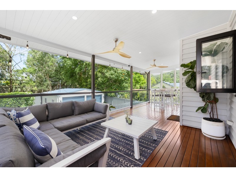 57 Broadwater Road, Mount Gravatt East QLD 4122