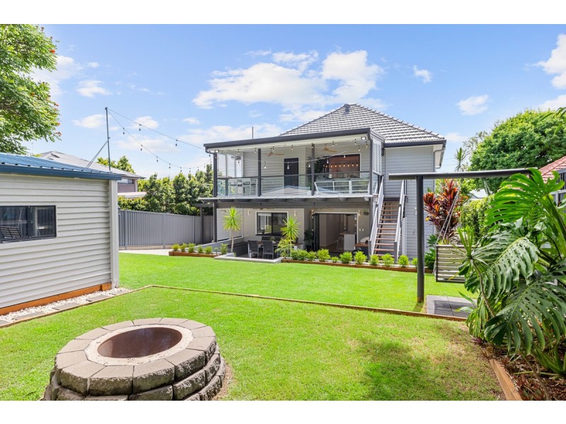 57 Broadwater Road, Mount Gravatt East QLD 4122