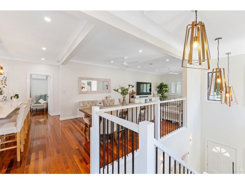 57 Broadwater Road, Mount Gravatt East QLD 4122