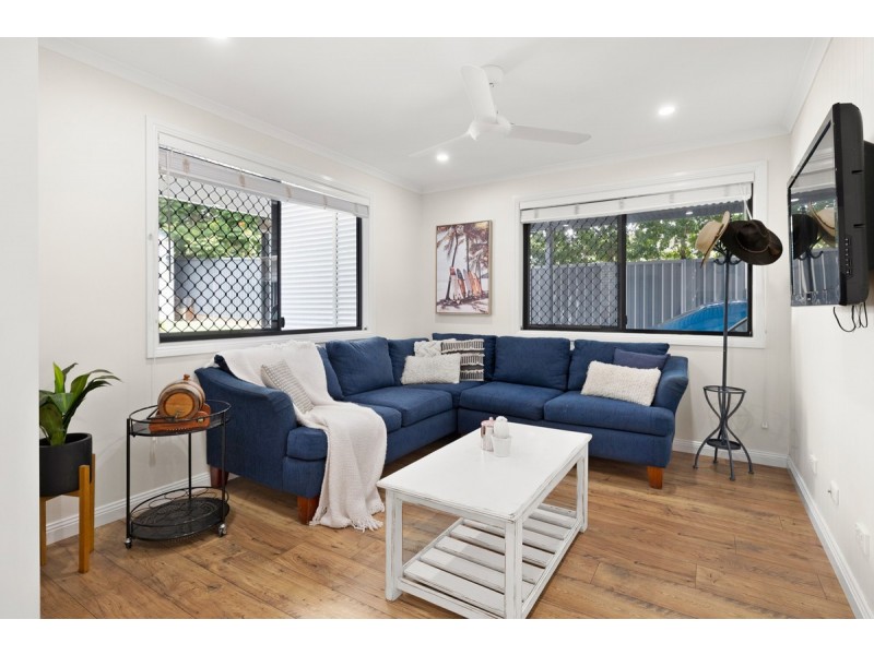 57 Broadwater Road, Mount Gravatt East QLD 4122