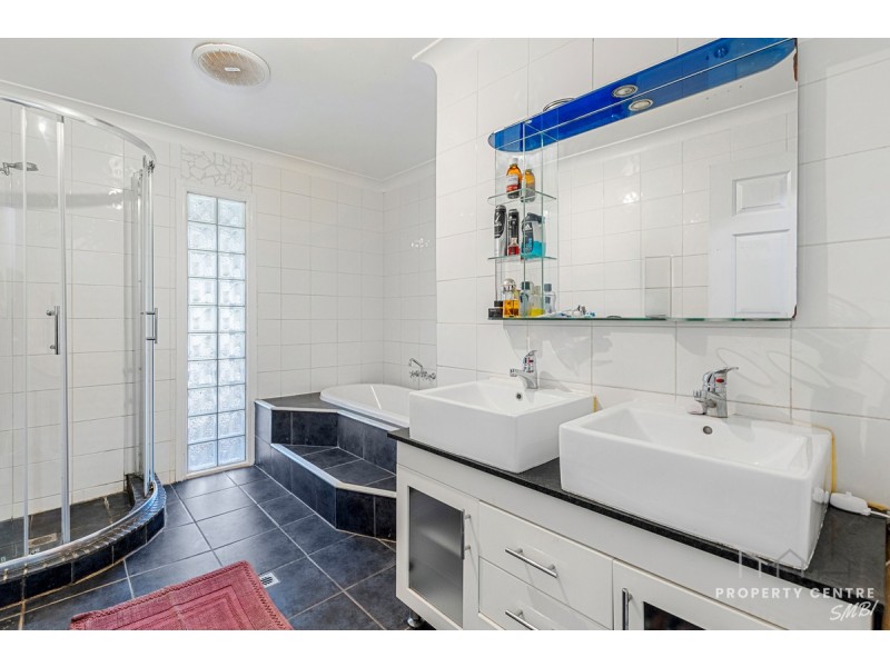 32 Fiji Street, Russell Island QLD 4184